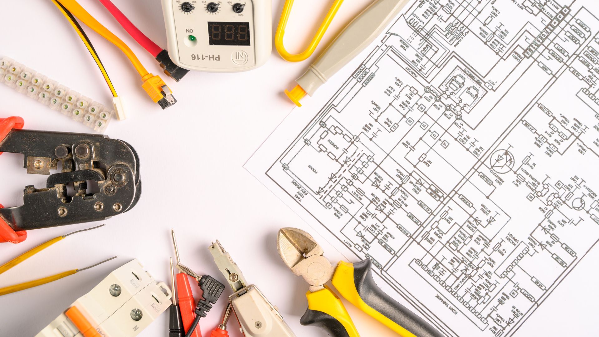 plano eléctrico herrmaientas reforma integral